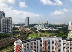 Blk 212 Jurong East Street 21 (Jurong East), HDB 5 Rooms #556710631